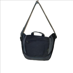Eddie Bauer messenger bag
